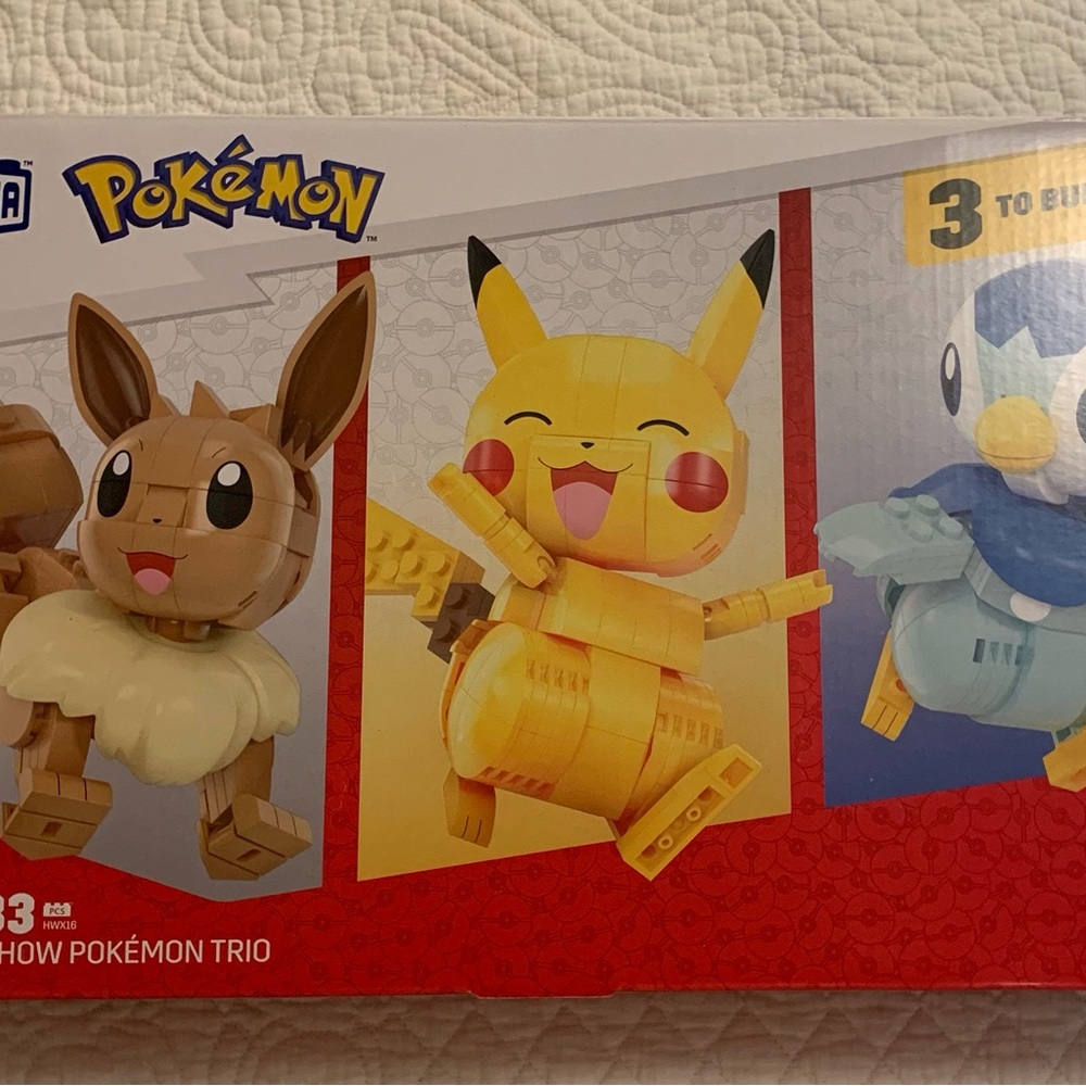 Pokémon Building Set with Pikachu, Eevee, and Piplup